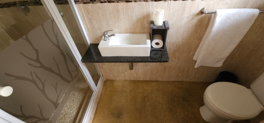 5 Bedroom Property for Sale in Mooinooi North West